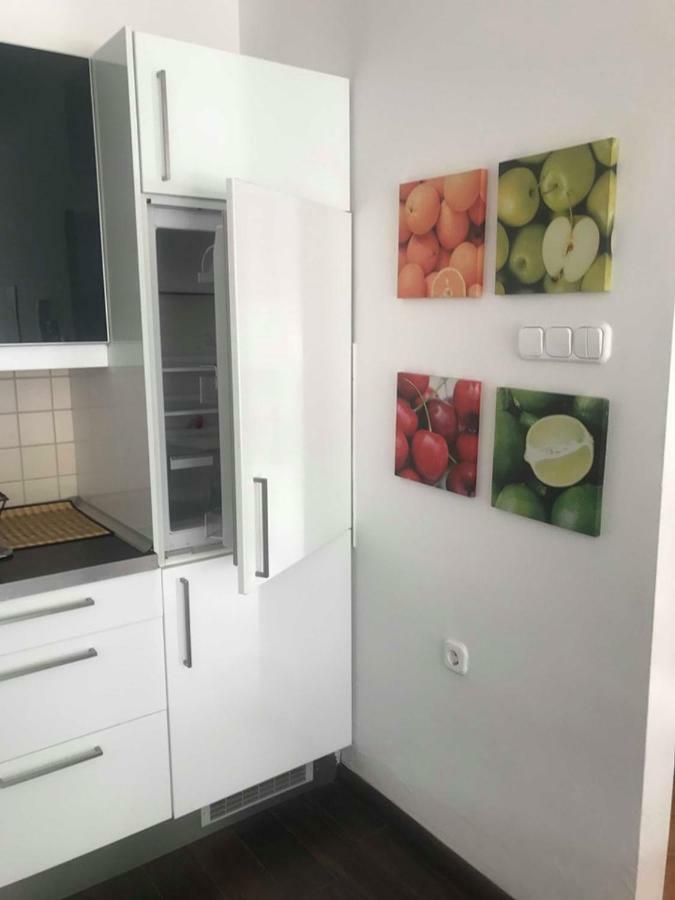 Cool & Pool Apartman Appartement Balatonfüred Buitenkant foto